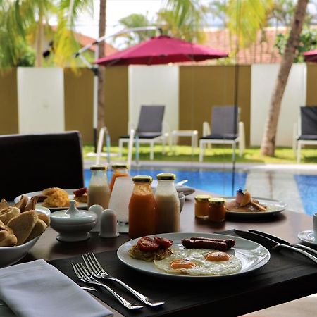 Daffodils Beach Negombo Exterior foto